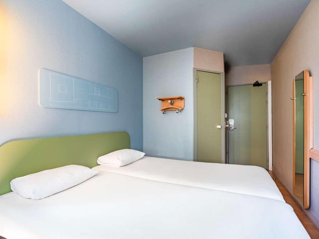 Ibis Budget Lyon Вийёрбан Номер фото
