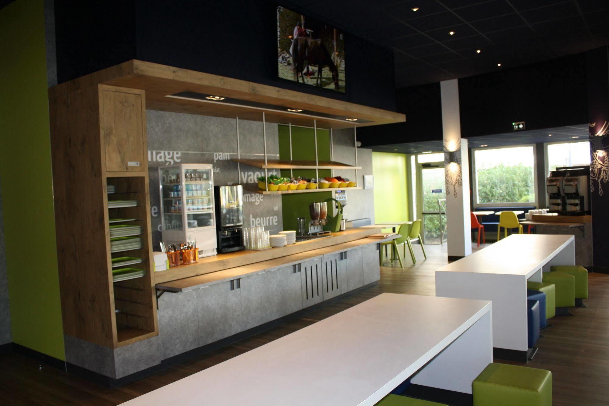 Ibis Budget Lyon Вийёрбан Экстерьер фото