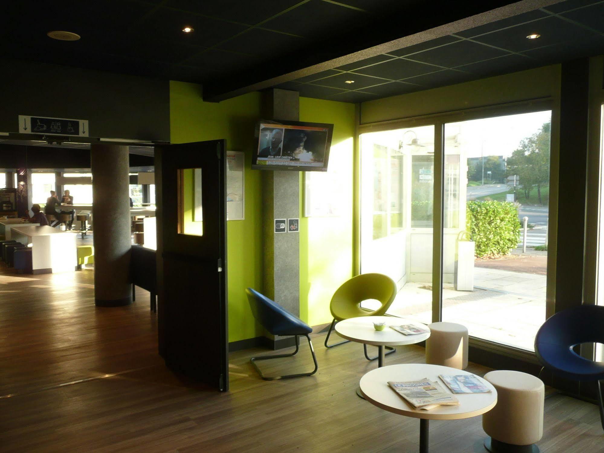 Ibis Budget Lyon Вийёрбан Экстерьер фото